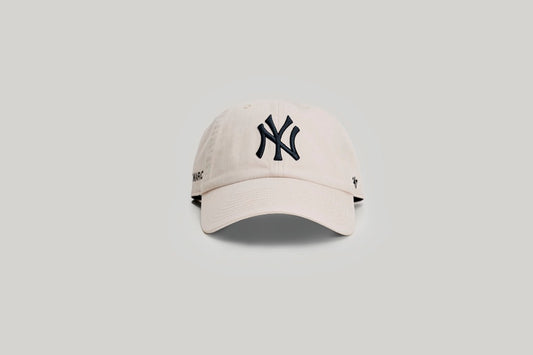New York Yankees '47 Taupe Franchise Logo Fitted Hat - White